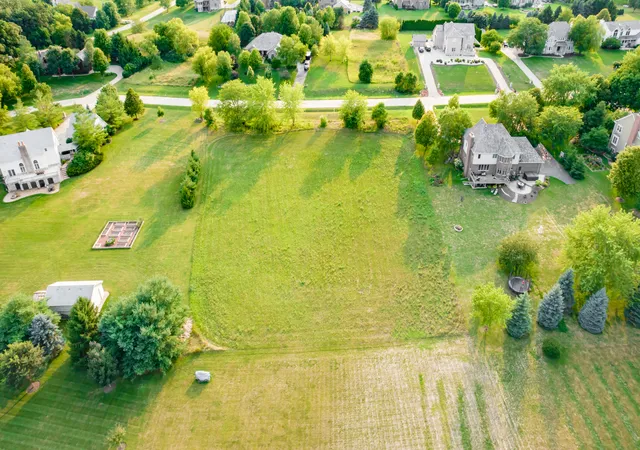 4th image of 8300 Appaloosa Ln, Spring Grove, IL 60081 | MLS# 12693648