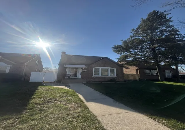 1st image of 12504 S Lowe Ave, Chicago, IL 60628 | MLS# 12693660