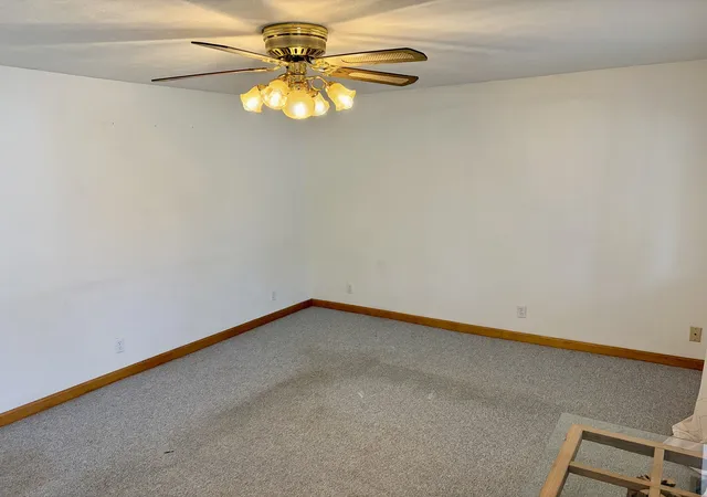 Homes for sale in Clinton, IL | 221 N George St, Clinton, IL 61727 | MLS# 12693662