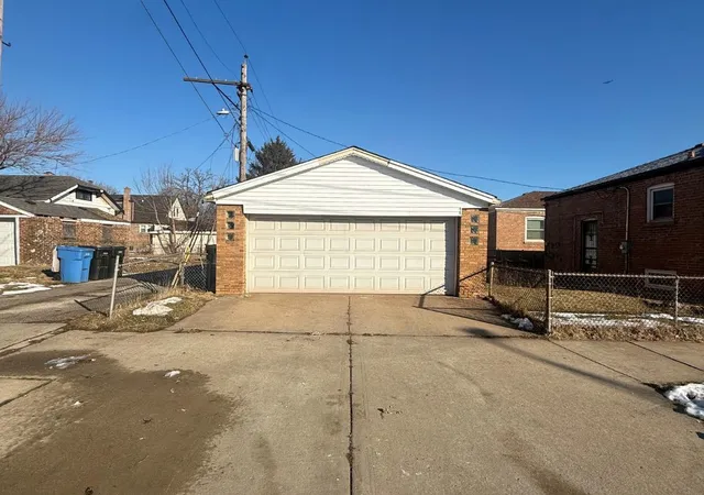 2nd image of 12484 S Michigan Ave, Chicago, IL 60628 | MLS# 12693722