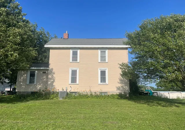 Homes for sale in Prophetstown, IL | 8268 Lyndon Rd, Prophetstown, IL 61277 | MLS# 12693726