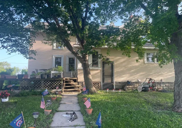 Homes for sale in Prophetstown, IL | 8268 Lyndon Rd, Prophetstown, IL 61277 | MLS# 12693726
