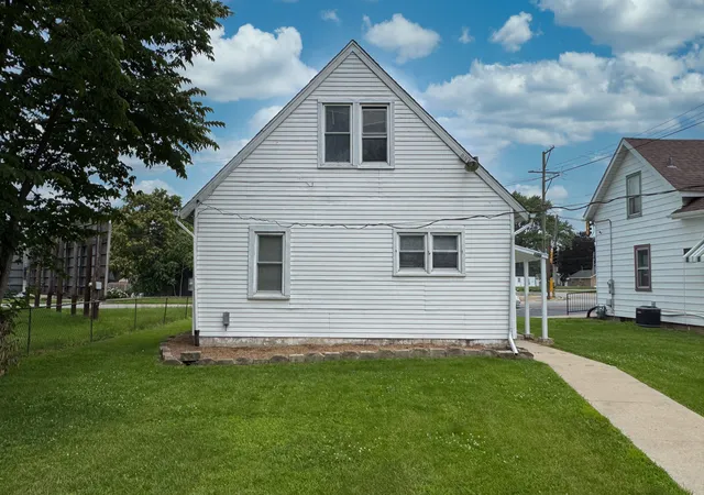 Homes for sale in Loves Park, IL | 129 E Riverside Blvd, Loves Park, IL 61111 | MLS# 12693804