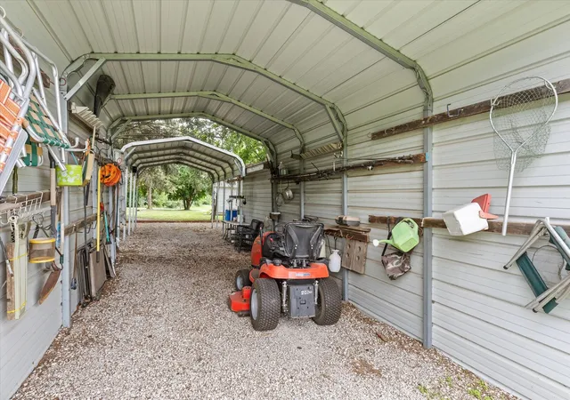 Photo 29 of Single family home for sale at 902 Laura Ave, Streator, IL 61364 | MLS# 12693845 | Listing updated on 2026-07-24
