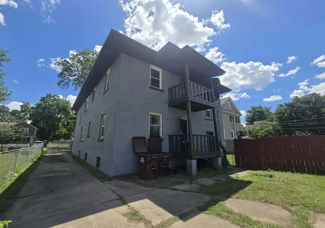 Homes for sale in Rockford, IL | 1721 S 5th St, Rockford, IL 61104 | MLS# 12693870