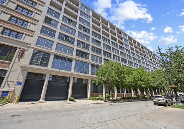 Homes for sale in Chicago, IL | (Undisclosed), Chicago, IL 60610 | MLS# 12693894