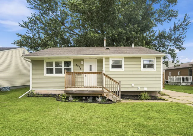 Photo 1 of Single family home for sale at 4628 50th Street, Moline, IL 61265 | MLS# 12693899 | Listing updated on 2026-07-29
