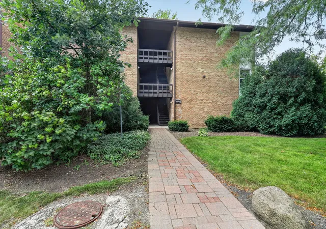 Photo 1 of Condo for sale at 5542 E Lake Dr #74D, Lisle, IL 60532 | MLS# 12693917 | Listing updated on 2026-09-04