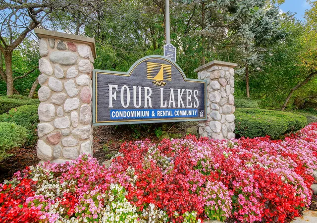 Photo 2 of Condo for sale at 5542 E Lake Dr #74D, Lisle, IL 60532 | MLS# 12693917 | Listing updated on 2026-09-21