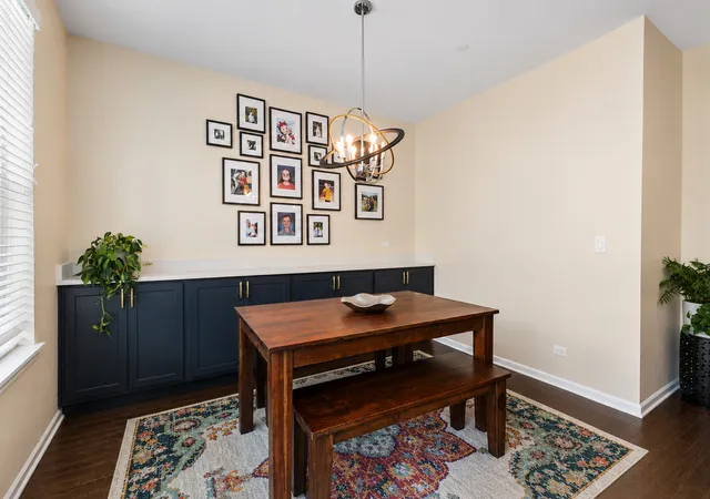 5th image of 30W047 Brayman Ct, Warrenville, IL 60563 | MLS# 12693943