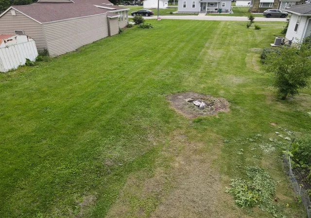 Photo 2 of Land for sale at 811 Cotton St, Streator, IL 61364 | MLS# 12693998 | Listing updated on 2026-07-08