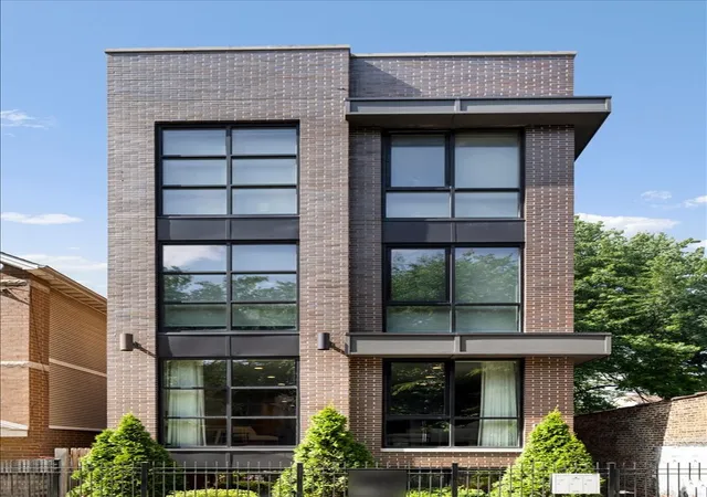 1st image of 1410 W Huron St #1, Chicago, IL 60642 | MLS# 12694129