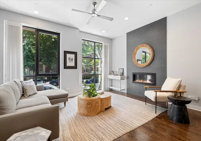 5th image of 1410 W Huron St #1, Chicago, IL 60642 | MLS# 12694129