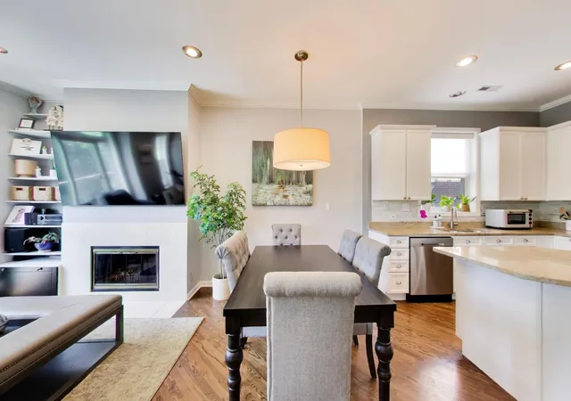 5th image of 1732 W Diversey Pkwy #2W, Chicago, IL 60614 | MLS# 12694154
