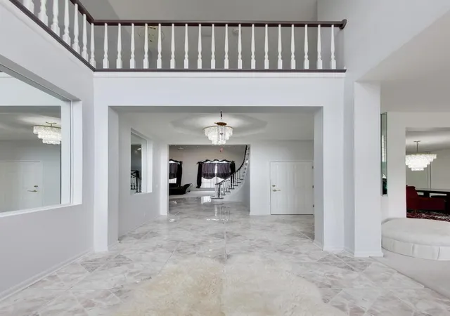 2nd image of 8303 Appaloosa Ln, Spring Grove, IL 60081 | MLS# 12694226
