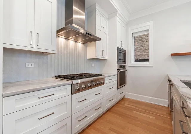Homes for sale in Chicago, IL | 2738 N Racine Ave #1w, Chicago, IL 60614 | MLS# 12694247
