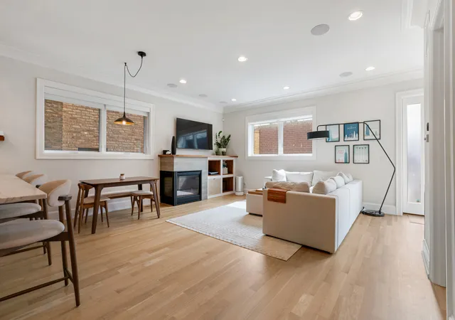 Homes for sale in Chicago, IL | 2738 N Racine Ave #1w, Chicago, IL 60614 | MLS# 12694247