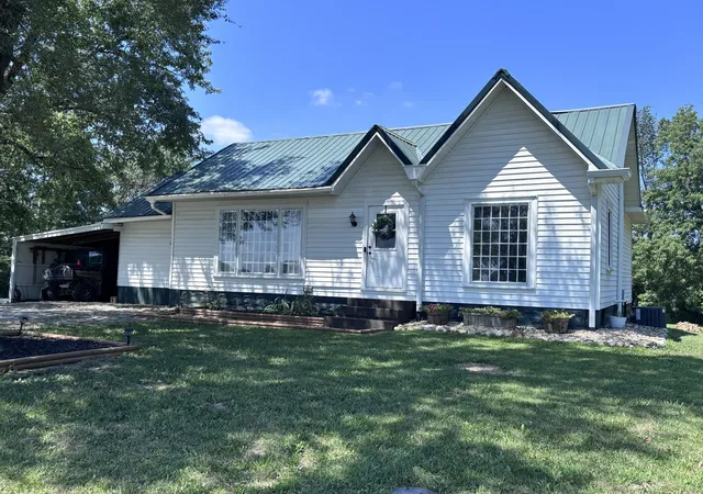 Photo 1 of Single family home for sale at 5003 N Cherryville Ln, Bonnie, IL 62816 | MLS# 12694304 | Listing updated on 2026-09-06