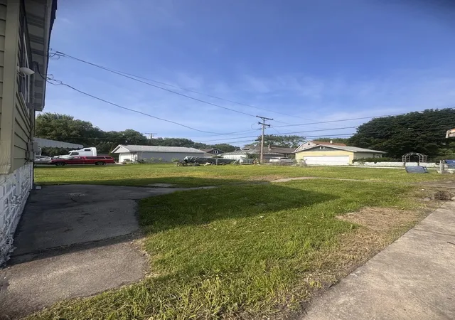5th image of 14035 S Green Bay, Burnham, IL 60633 | MLS# 12694361