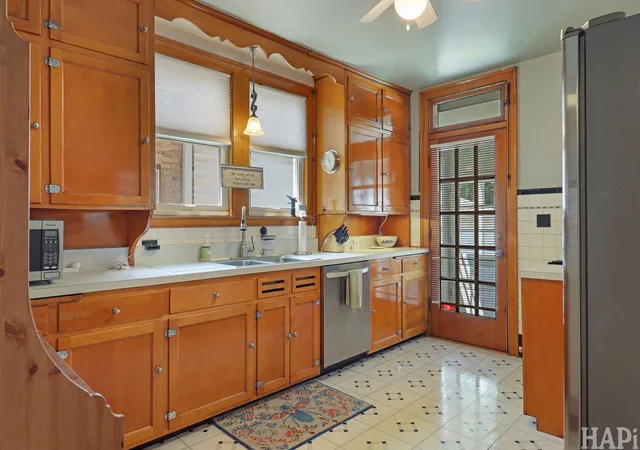 Photo 4 of Single family home for sale at 7846 Kenneth Ave, Skokie, IL 60076 | MLS# 12694371 | Listing updated on 2026-10-05