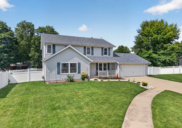 2nd image of 1104 Chicory Ln, Ottawa, IL 61350 | MLS# 12694394