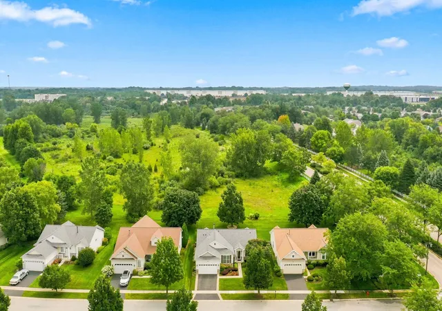 Photo 3 of Single family home for sale at 13260 Cold Springs Dr, Huntley, IL 60142 | MLS# 12694408 | Listing updated on 2026-09-21