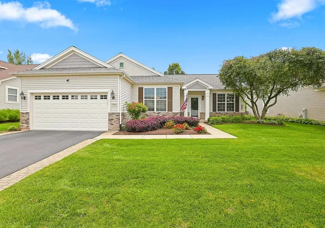 Photo 3 of Single family home for sale at 13260 Cold Springs Dr, Huntley, IL 60142 | MLS# 12694408 | Listing updated on 2026-09-21