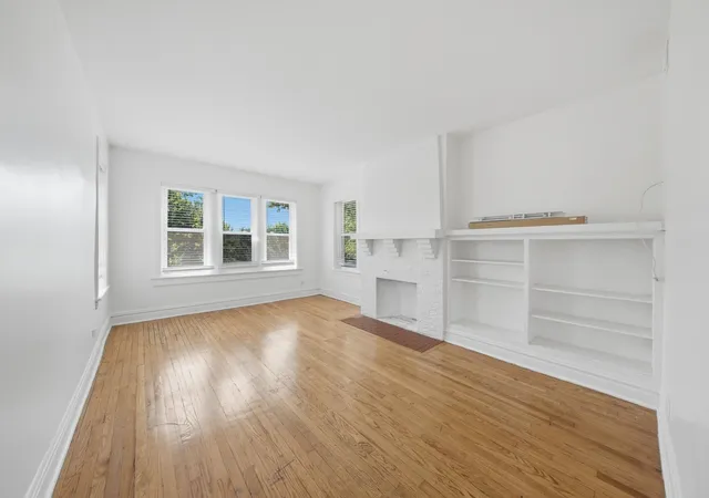 Homes for sale in Chicago, IL | 7741 S Yates Blvd, Chicago, IL 60649 | MLS# 12694421