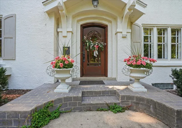 Photo 3 of Single family home for sale at 1116 E Monroe St, Bloomington, IL 61701 | MLS# 12694429 | Listing updated on 2026-07-29