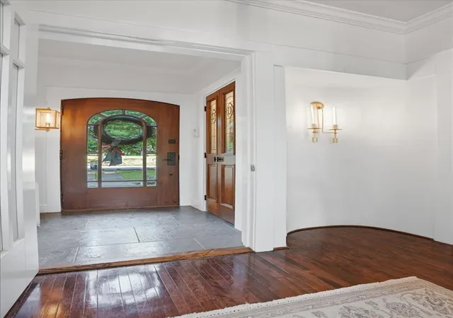 Photo 3 of Single family home for sale at 1116 E Monroe St, Bloomington, IL 61701 | MLS# 12694429 | Listing updated on 2026-07-29