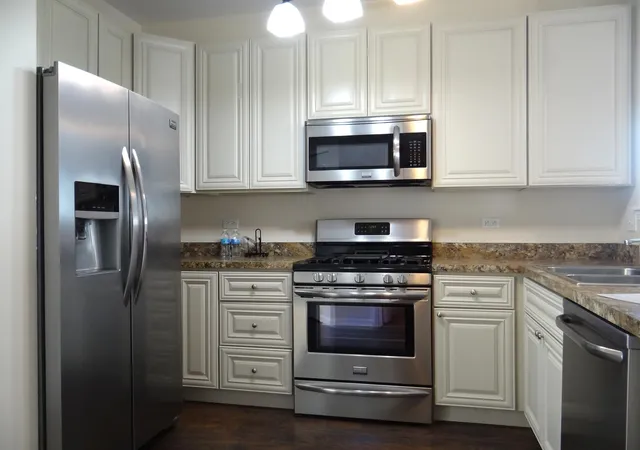 5th image of 2818 Alameda Ct, Naperville, IL 60564 | MLS# 12694448
