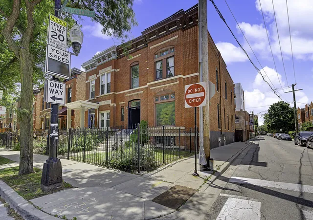 Photo 3 of Multi family home for sale at 700 S Oakley Blvd, Chicago, IL 60612 | MLS# 12694449 | Listing updated on 2026-09-16