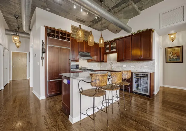5th image of 1033 W 14Th Pl #318, Chicago, IL 60608 | MLS# 12694455