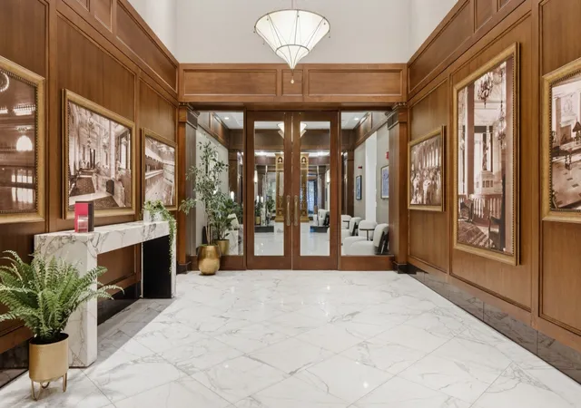 2nd image of 850 N Lake Shore Dr #1902, Chicago, IL 60611 | MLS# 12694490