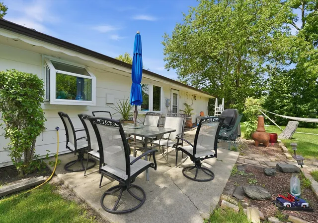 Homes for sale in Schaumburg, IL | 1509 Chatham Ln, Schaumburg, IL 60193 | MLS# 12694502