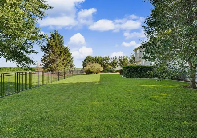 66th image of 2101 Talans Dr, Champaign, IL 61822 | MLS# 12694516