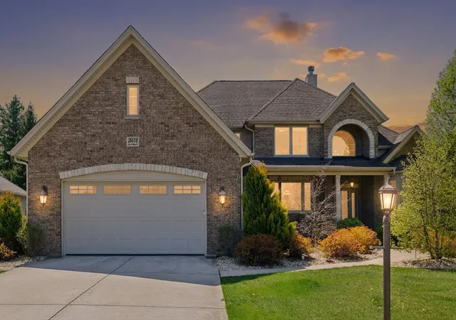 Photo 2 of Single family home for sale at 26009 W Stewart Ridge Dr, Plainfield, IL 60585 | MLS# 12694520 | Listing updated on 2026-09-01