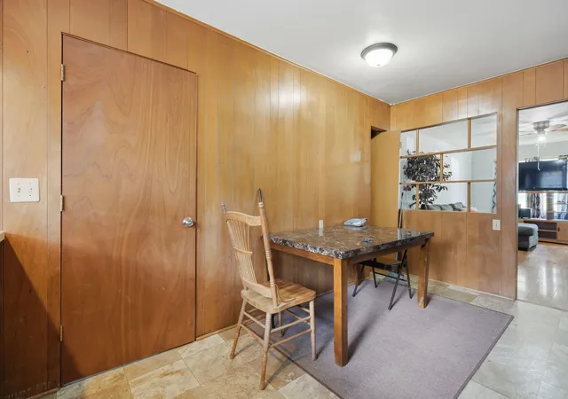 5th image of 2018 W Central Park Ave, Davenport, IA 52804 | MLS# 12694531