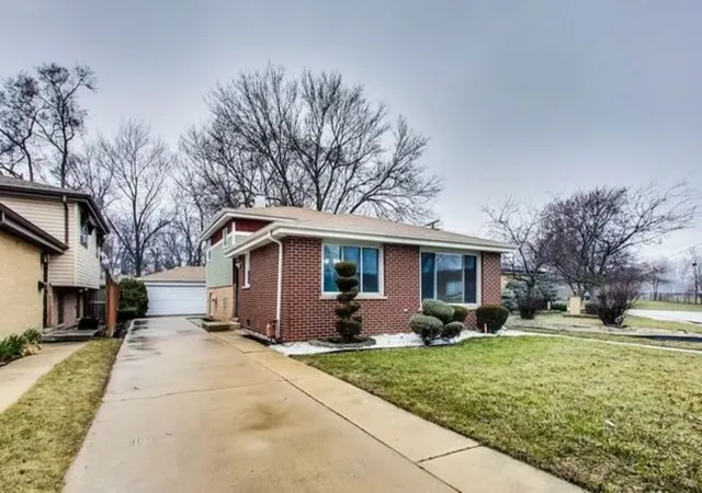 2nd image of 14820 Cottage Grove Ave, Dolton, IL 60419 | MLS# 12694549
