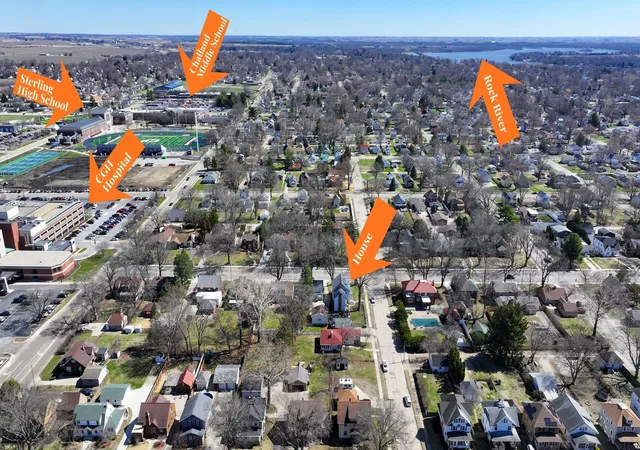 Homes for sale in Sterling, IL | 1501 1st Ave, Sterling, IL 61081 | MLS# 12694564