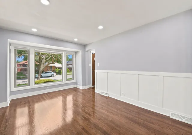 Homes for sale in Chicago, IL | 555 E 105Th St, Chicago, IL 60628 | MLS# 12694612