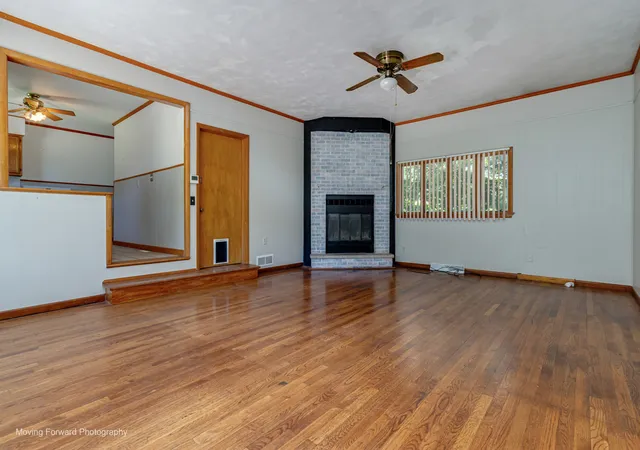 4th image of 7S175 N Eola Rd, Aurora, IL 60502 | MLS# 12694614