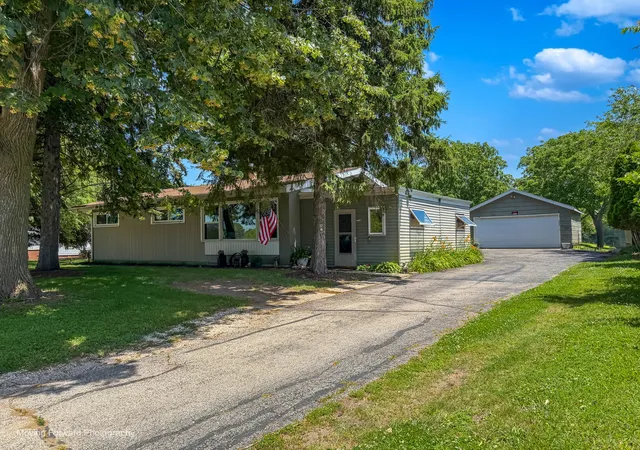 1st image of 7s201 N Eola Rd, Aurora, IL 60502 | MLS# 12694619