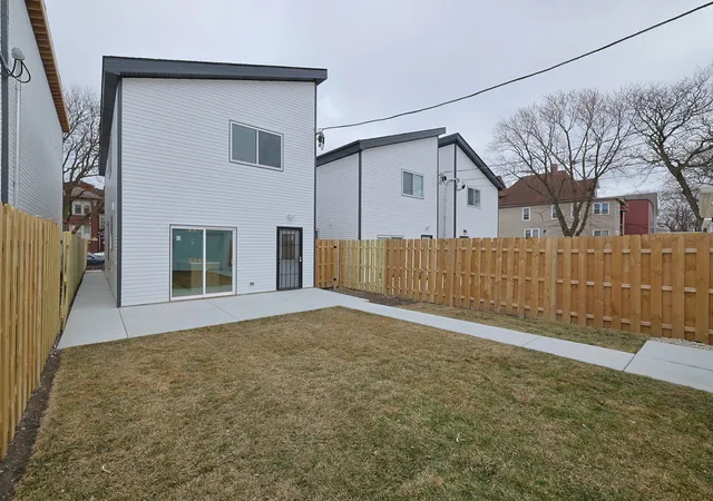 4th image of 308 N Lockwood Ave, Chicago, IL 60644 | MLS# 12694626