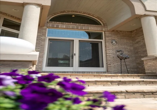 3rd image of 1710 Brighton Ct, Champaign, IL 61822 | MLS# 12694632