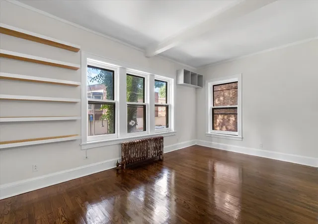 Listing Photo 4 - Condo for sale in building located at 1633 E Hyde Park Blvd, Chicago, IL 60615 - Unit #1D