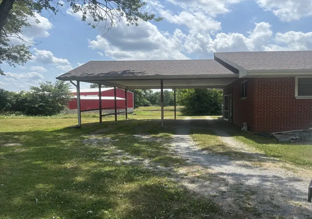 4th image of 1805 Marion St, Carterville, IL 62918 | MLS# 12694681