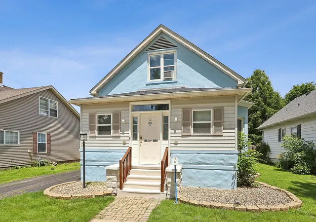 Homes for sale in Joliet, IL | 815 Oneida St, Joliet, IL 60435 | MLS# 12694739