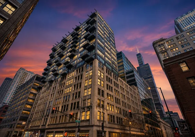 Homes for sale in Chicago, IL | 565 W Quincy St #1708, Chicago, IL 60661 | MLS# 12694775