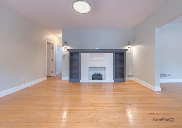 Homes for sale in Chicago, IL | 7727 S Stewart Ave, Chicago, IL 60620 | MLS# 12694783